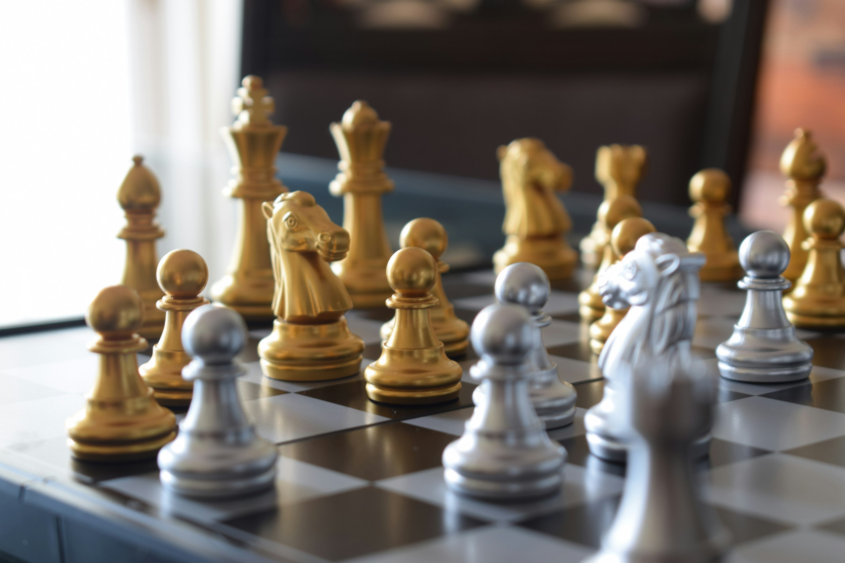 Future of Investments in Multipolar World